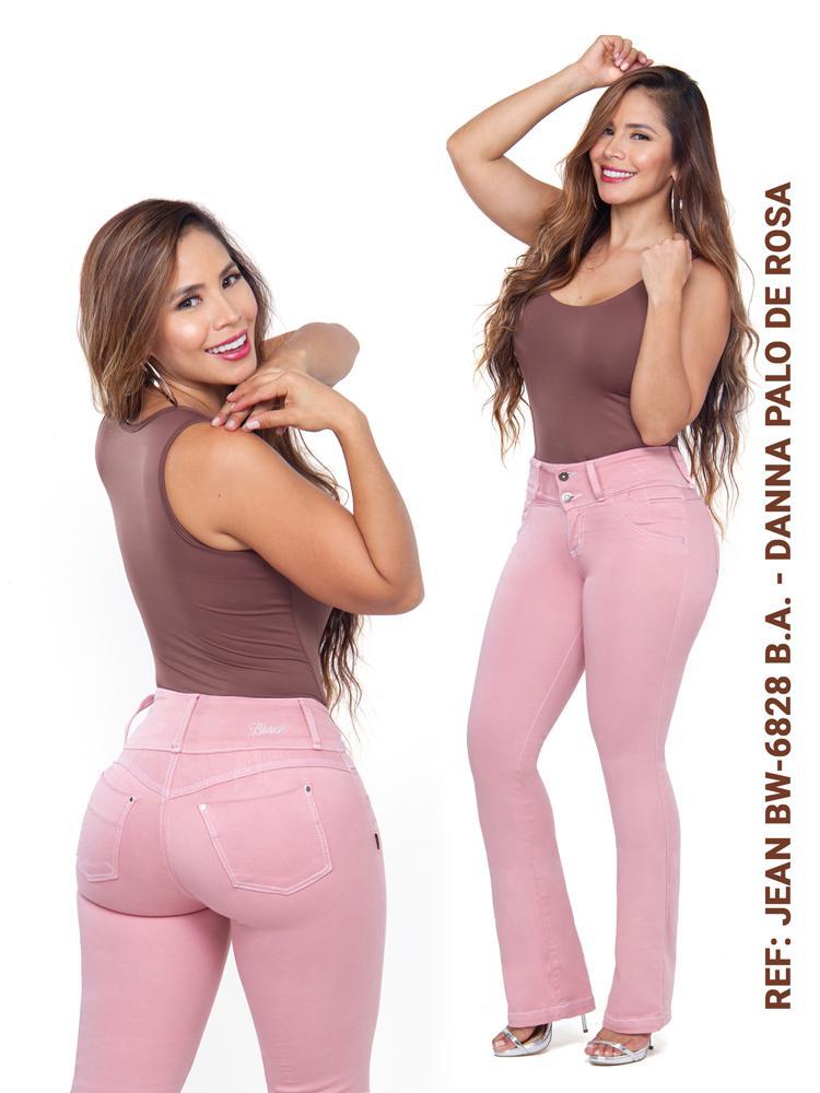 Jeans levantacola con bolsas atrás estilo campana, Rosa palo REF 6828